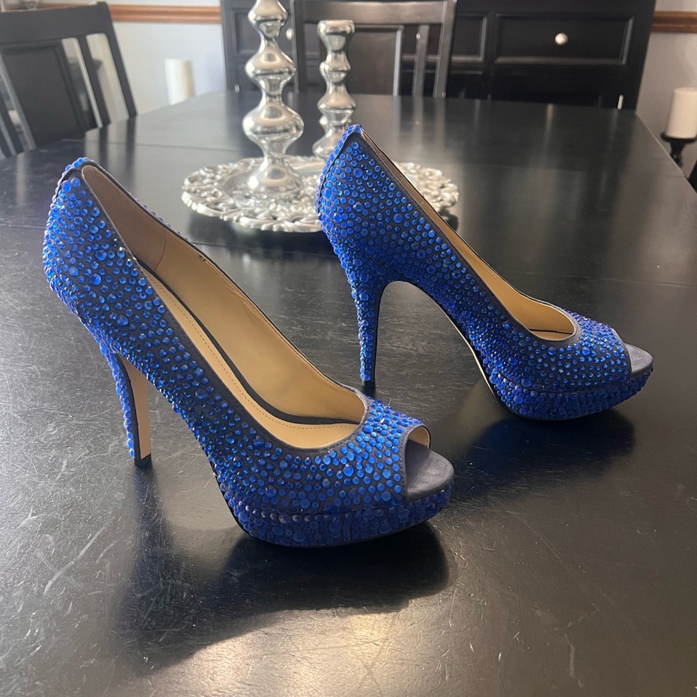Enzo Angiolini Sparkling Blue Peep-Toe Heels - Picture 4 of 5